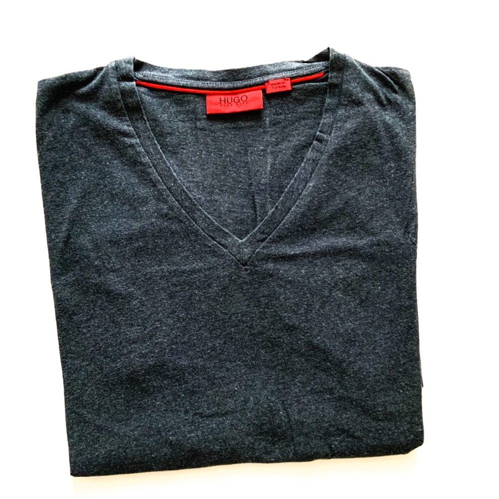 Hugo Boss Grey V-Neck T-Shirt L